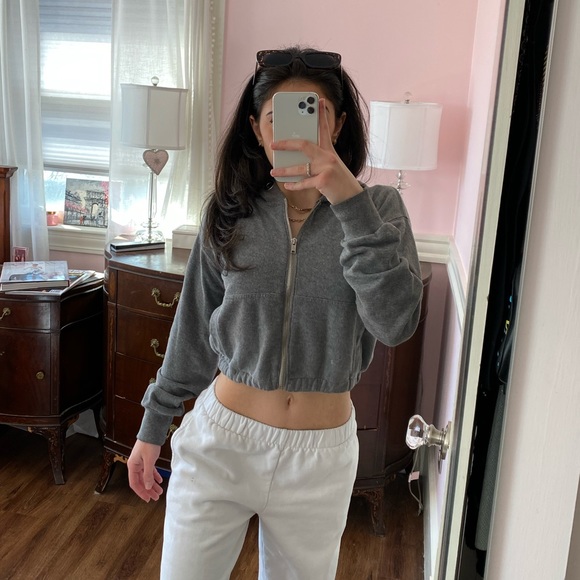 Abercrombie & Fitch cropped sweatshirt - Picture 1 of 4